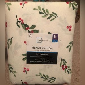 (KING) Mainstays Holly Flannel Sheet Set